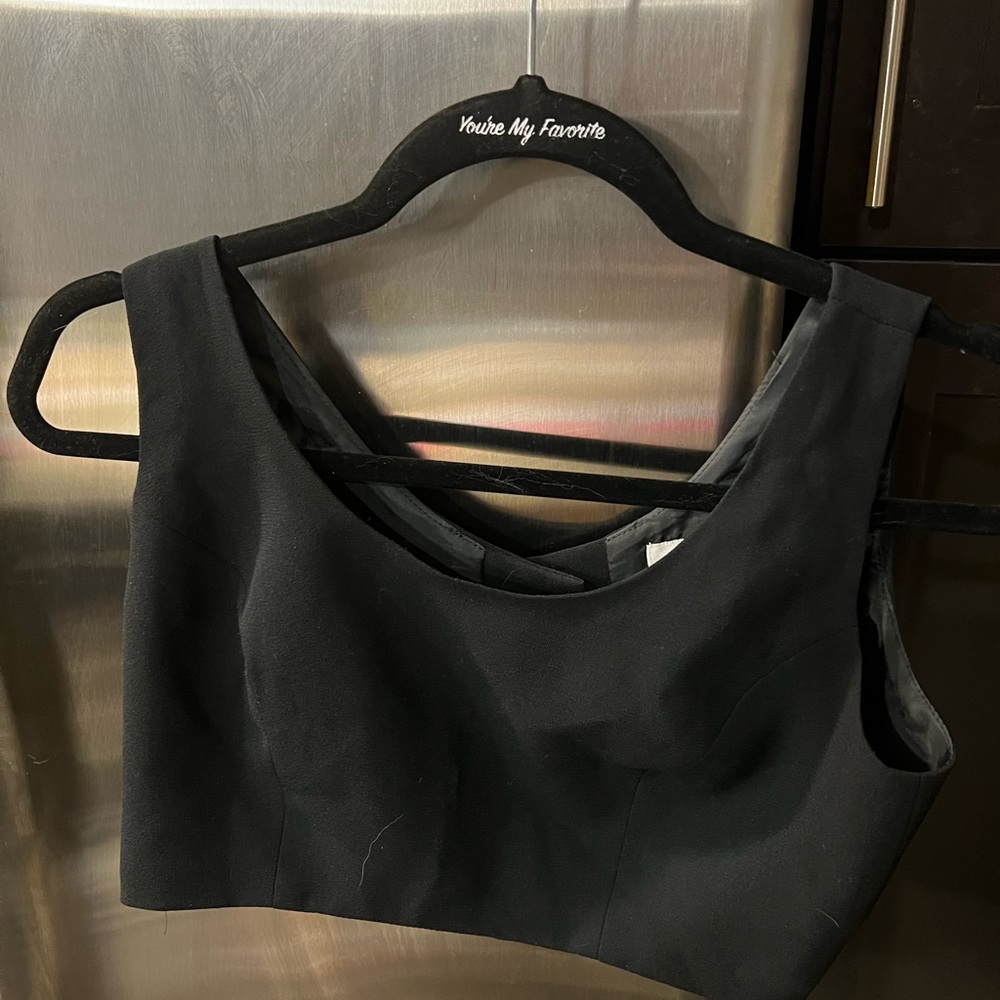 Black crop top by Item